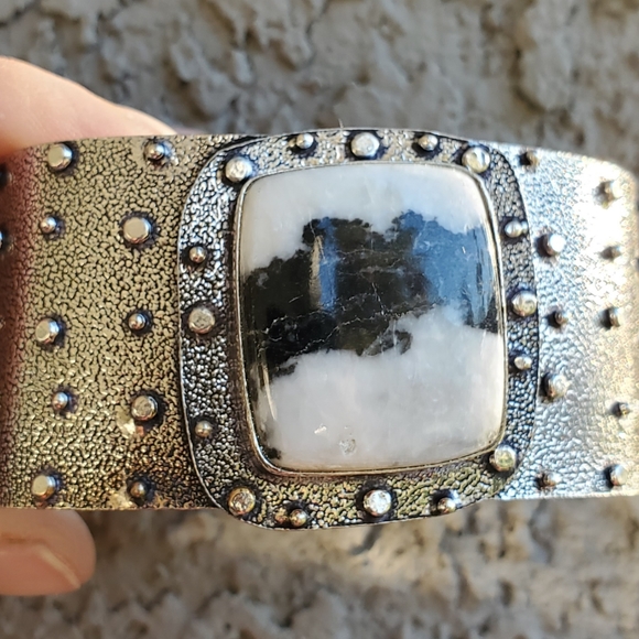 New Zebra Jasper Silver Cuff Bracelet. - Picture 15 of 16